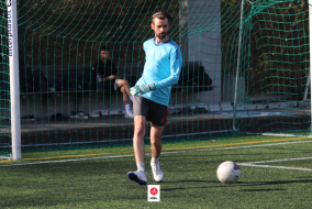 <a href="https://st.getinfootball.com/albums/1094117/67ff9dbcc1ca5_1920.jpg" target="_blank">Download original</a>