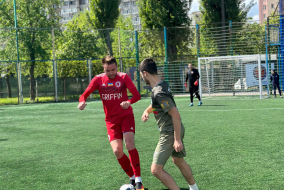 <a href="https://st.getinfootball.com/albums/1094174/680d0a94105c1_1920.jpeg" target="_blank">Завантажити оригінал</a>