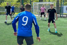 <a href="https://st.getinfootball.com/albums/1094176/680d3cafd4262_1920.jpeg" target="_blank">Завантажити оригінал</a>