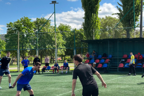 <a href="https://st.getinfootball.com/albums/1094176/680d3cb4668ca_1920.jpeg" target="_blank">Завантажити оригінал</a>