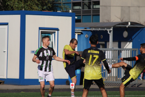 <a href="https://st.getinfootball.com/albums/1094316/6814aade175f8_1920.jpg" target="_blank">Download original</a>