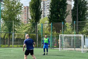 <a href="https://st.getinfootball.com/albums/1094335/681610afde304_1920.jpeg" target="_blank">Завантажити оригінал</a>
