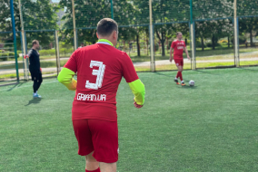 <a href="https://st.getinfootball.com/albums/1094335/681610c445837_1920.jpeg" target="_blank">Завантажити оригінал</a>