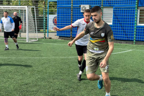 <a href="https://st.getinfootball.com/albums/1094336/6816118ce2b7a_1920.jpeg" target="_blank">Завантажити оригінал</a>