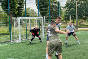 <a href="https://st.getinfootball.com/albums/1094336/681611f91d5fa_1920.jpeg" target="_blank">Завантажити оригінал</a>