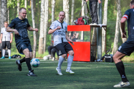 <a href="https://st.getinfootball.com/albums/1094347/681841806698e_1920.jpg" target="_blank">Завантажити оригінал</a>