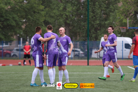 <a href="https://st.getinfootball.com/albums/1094379/6818fa7e02273_1920.jpg" target="_blank">Завантажити оригінал</a>