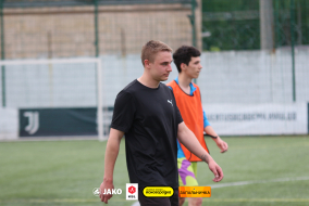 <a href="https://st.getinfootball.com/albums/1094385/6819003d1a14c_1920.jpg" target="_blank">Завантажити оригінал</a>