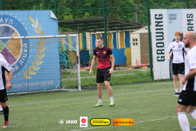 <a href="https://st.getinfootball.com/albums/1094386/681900af00a43_1920.jpg" target="_blank">Завантажити оригінал</a>