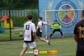 <a href="https://st.getinfootball.com/albums/1094386/6819016731916_1920.jpg" target="_blank">Завантажити оригінал</a>