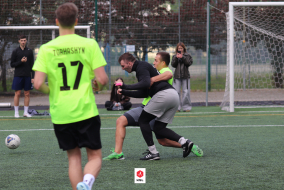 <a href="https://st.getinfootball.com/albums/1094437/681a854c635fd_1920.jpg" target="_blank">Download original</a>
