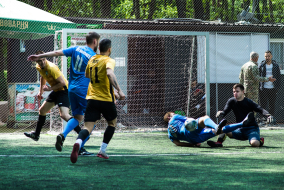 <a href="https://st.getinfootball.com/albums/1094449/681bab0592e92_1920.jpg" target="_blank">Завантажити оригінал</a>