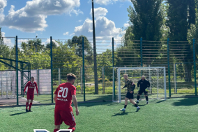 <a href="https://st.getinfootball.com/albums/1094494/681f5c1bbf159_1920.jpeg" target="_blank">Завантажити оригінал</a>