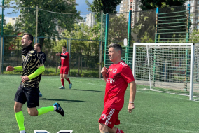<a href="https://st.getinfootball.com/albums/1094494/681f5c51495b8_1920.jpeg" target="_blank">Завантажити оригінал</a>