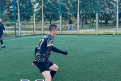 <a href="https://st.getinfootball.com/albums/1094494/681f5c7ae9e4f_1920.jpeg" target="_blank">Завантажити оригінал</a>
