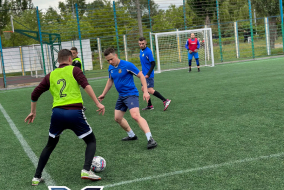 <a href="https://st.getinfootball.com/albums/1094495/681f53d87cd2a_1920.jpeg" target="_blank">Завантажити оригінал</a>