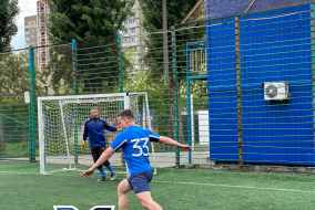 <a href="https://st.getinfootball.com/albums/1094495/681f5420584f8_1920.jpeg" target="_blank">Завантажити оригінал</a>