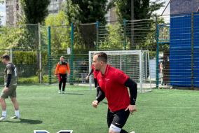 <a href="https://st.getinfootball.com/albums/1094496/681f5b4de3ef9_1920.jpeg" target="_blank">Завантажити оригінал</a>