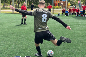 <a href="https://st.getinfootball.com/albums/1094496/681f5b6eb82c0_1920.jpeg" target="_blank">Завантажити оригінал</a>