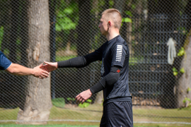 <a href="https://st.getinfootball.com/albums/1094543/68230108de479_1920.jpg" target="_blank">Завантажити оригінал</a>