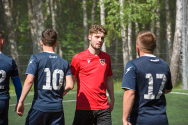 <a href="https://st.getinfootball.com/albums/1094543/6823010ba6507_1920.jpg" target="_blank">Завантажити оригінал</a>