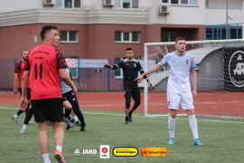 <a href="https://st.getinfootball.com/albums/1094557/68235136722d2_1920.jpg" target="_blank">Завантажити оригінал</a>