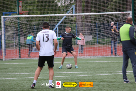 <a href="https://st.getinfootball.com/albums/1094558/68235226ea562_1920.jpg" target="_blank">Завантажити оригінал</a>