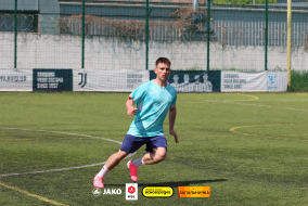 <a href="https://st.getinfootball.com/albums/1094569/6823580052112_1920.jpg" target="_blank">Завантажити оригінал</a>
