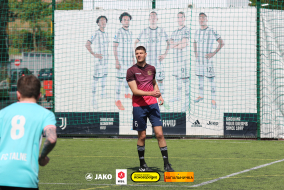 <a href="https://st.getinfootball.com/albums/1094569/682359793c5a2_1920.jpg" target="_blank">Завантажити оригінал</a>