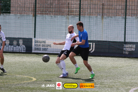 <a href="https://st.getinfootball.com/albums/1094572/68235984b2ee9_1920.jpg" target="_blank">Завантажити оригінал</a>
