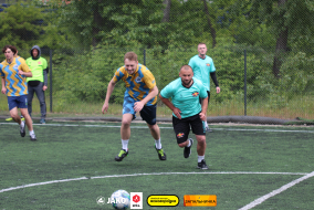 <a href="https://st.getinfootball.com/albums/1094606/682452101abab_1920.jpg" target="_blank">Завантажити оригінал</a>