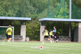 <a href="https://st.getinfootball.com/albums/1094642/68287af656110_1920.jpg" target="_blank">Download original</a>
