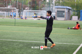 <a href="https://st.getinfootball.com/albums/1094643/68287a63bea8a_1920.jpg" target="_blank">Download original</a>