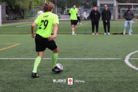 <a href="https://st.getinfootball.com/albums/1094643/68287add5c0dd_1920.jpg" target="_blank">Download original</a>