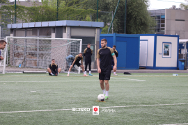 <a href="https://st.getinfootball.com/albums/1094644/68287d8020c13_1920.jpg" target="_blank">Download original</a>