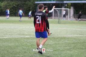 <a href="https://st.getinfootball.com/albums/1094645/68287faed9ab8_1920.jpg" target="_blank">Download original</a>