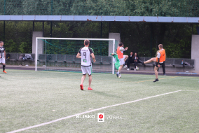 <a href="https://st.getinfootball.com/albums/1094650/6828844260ddb_1920.jpg" target="_blank">Download original</a>