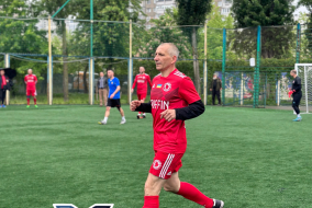 <a href="https://st.getinfootball.com/albums/1094651/682892007db64_1920.jpeg" target="_blank">Завантажити оригінал</a>