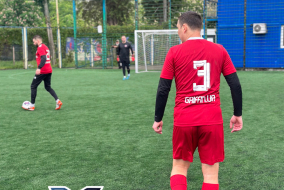 <a href="https://st.getinfootball.com/albums/1094651/6828920802111_1920.jpeg" target="_blank">Завантажити оригінал</a>