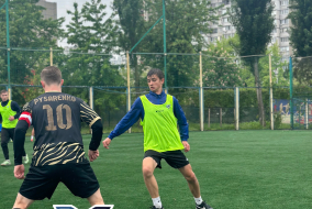 <a href="https://st.getinfootball.com/albums/1094652/682890060be68_1920.jpeg" target="_blank">Завантажити оригінал</a>