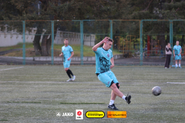 <a href="https://st.getinfootball.com/albums/1094746/682cde6995ef7_1920.jpg" target="_blank">Завантажити оригінал</a>
