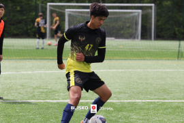 <a href="https://st.getinfootball.com/albums/1094775/682e496956ebd_1920.jpg" target="_blank">Download original</a>