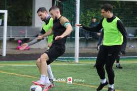 <a href="https://st.getinfootball.com/albums/1094784/682e5890107d3_1920.jpg" target="_blank">Download original</a>