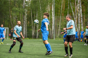 <a href="https://st.getinfootball.com/albums/1094822/6834417804add_1920.jpg" target="_blank">Завантажити оригінал</a>