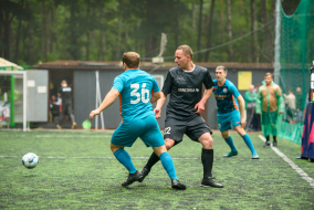 <a href="https://st.getinfootball.com/albums/1094830/683465138bacb_1920.jpg" target="_blank">Завантажити оригінал</a>