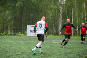 <a href="https://st.getinfootball.com/albums/1094832/6834b0782d976_1920.jpg" target="_blank">Завантажити оригінал</a>