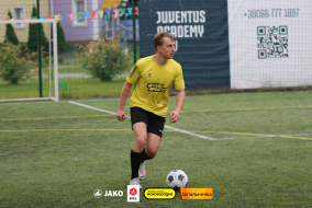 <a href="https://st.getinfootball.com/albums/1094843/6834eb61e2fac_1920.jpg" target="_blank">Завантажити оригінал</a>