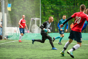 <a href="https://st.getinfootball.com/albums/1094851/683565d6b76cc_1920.jpg" target="_blank">Завантажити оригінал</a>
