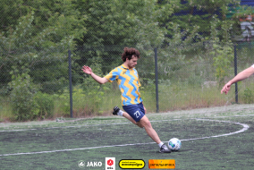 <a href="https://st.getinfootball.com/albums/1094866/68359f7112932_1920.jpg" target="_blank">Завантажити оригінал</a>