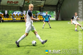 <a href="https://st.getinfootball.com/albums/1094923/68371de43b8ea_1920.jpg" target="_blank">Завантажити оригінал</a>